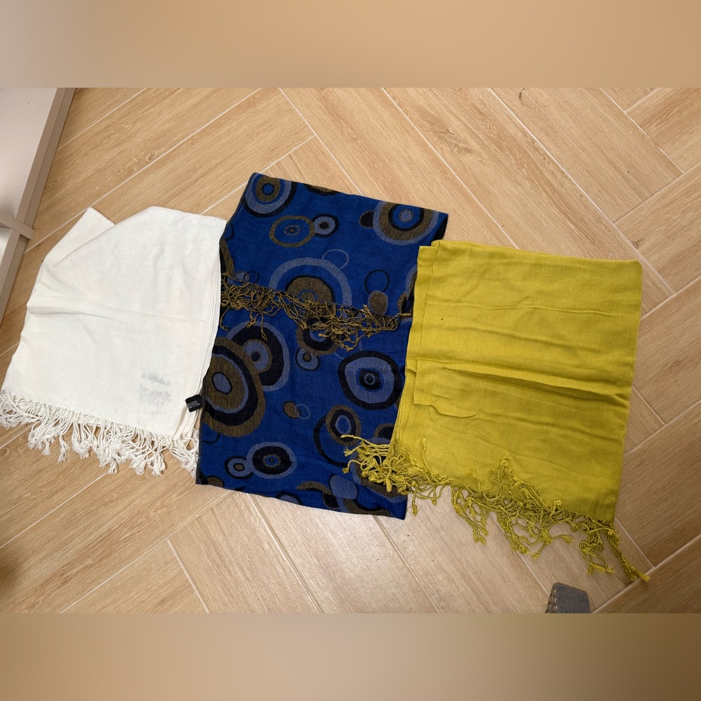 Pashmina scarves bundle